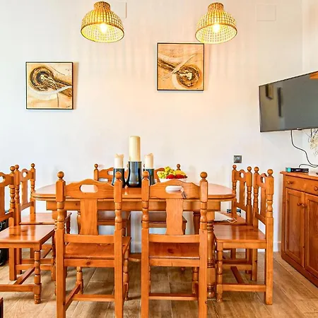 Holiday home Pet Friendly In With Kitchen Colmenar